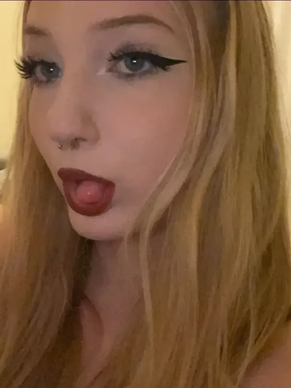 aurorajade virgin 1