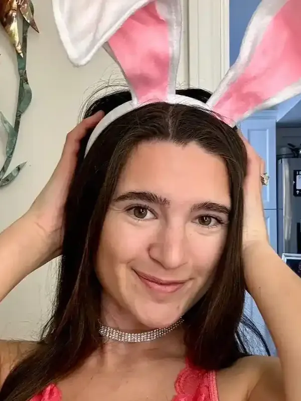 bambifarrina profile teen line