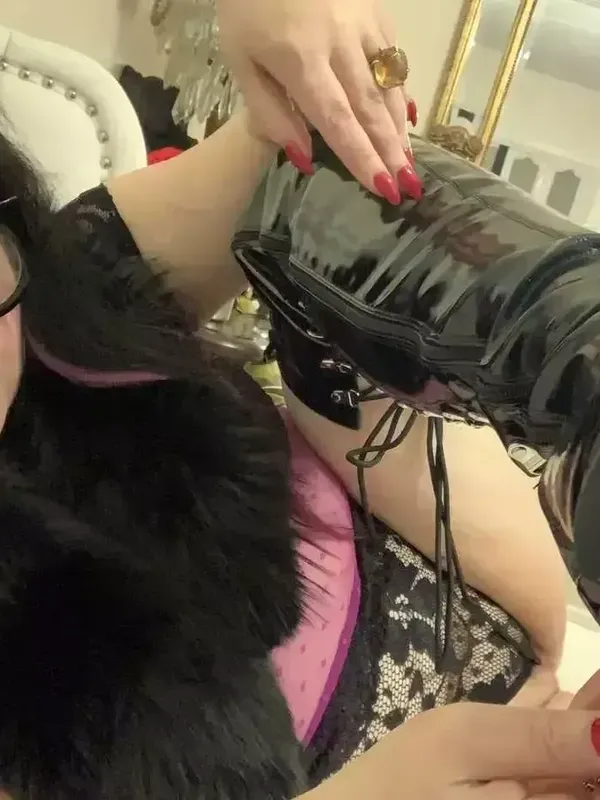 darkmistressmadeli furry 2