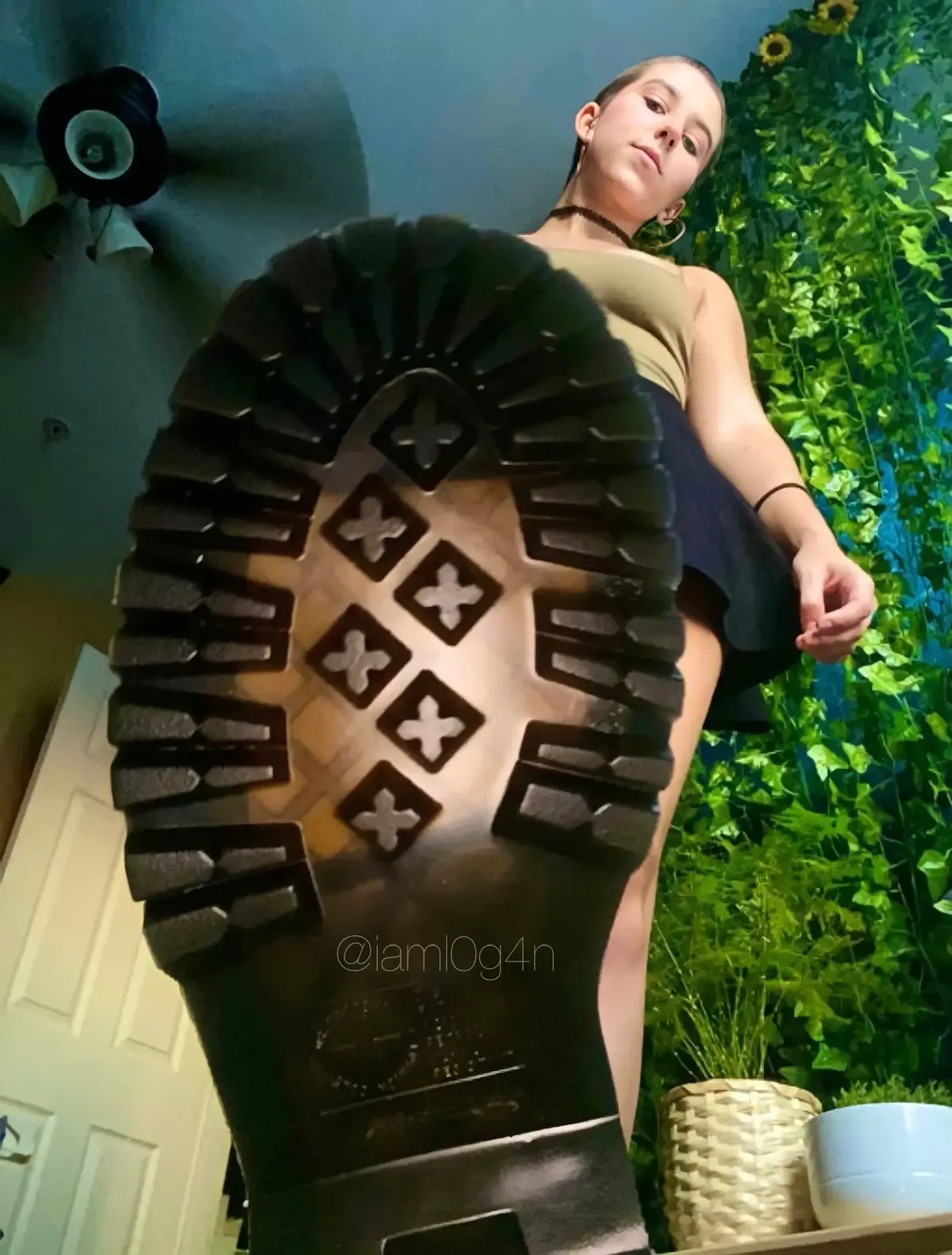 goddess lo dom lesbian phone sex