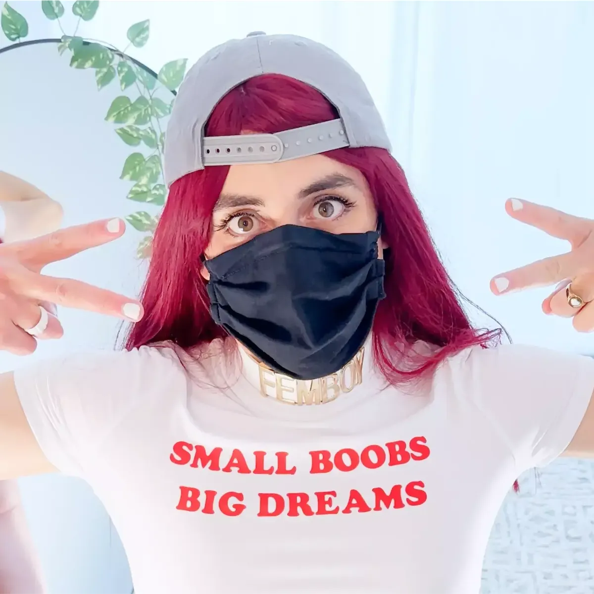 lilyreina femboy phone sex