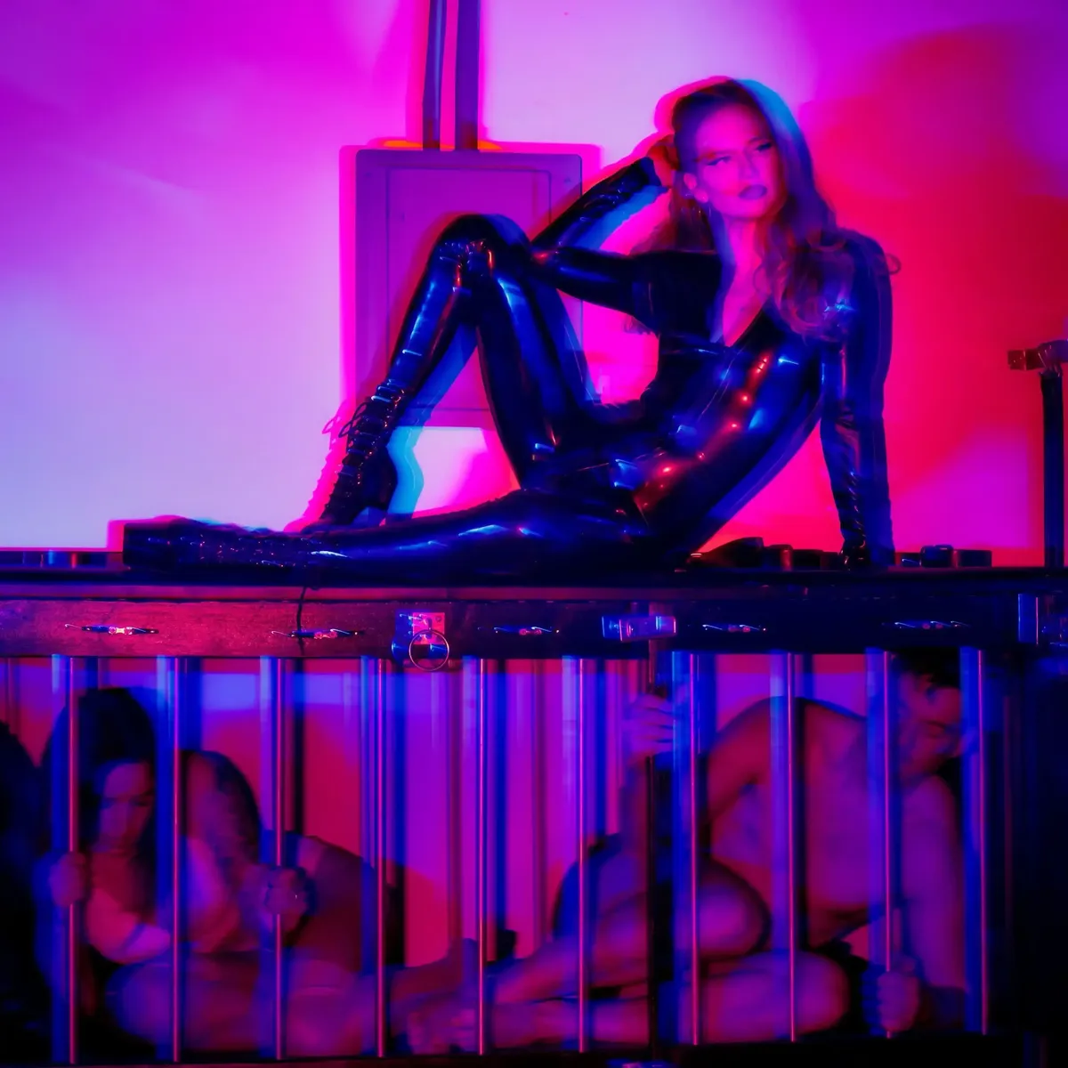 mistresslux top100 3