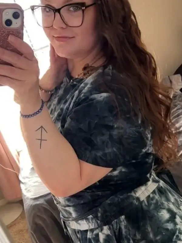 thegoddesscodieraye bbw with foot fetish phone sex