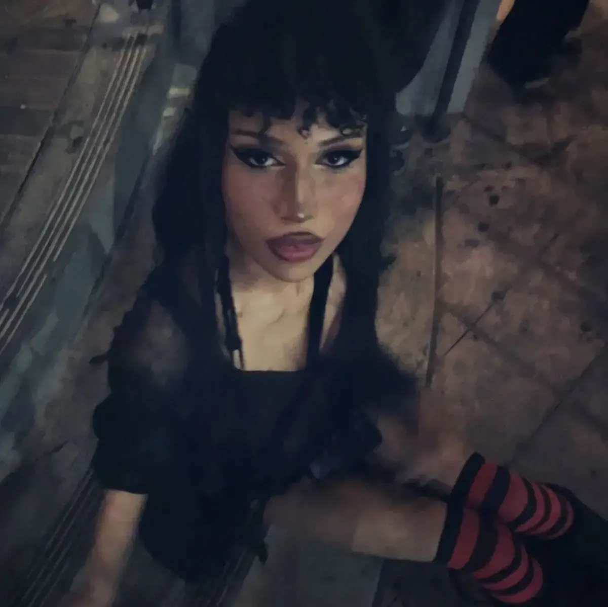 tsfindomjynx feet fetish page